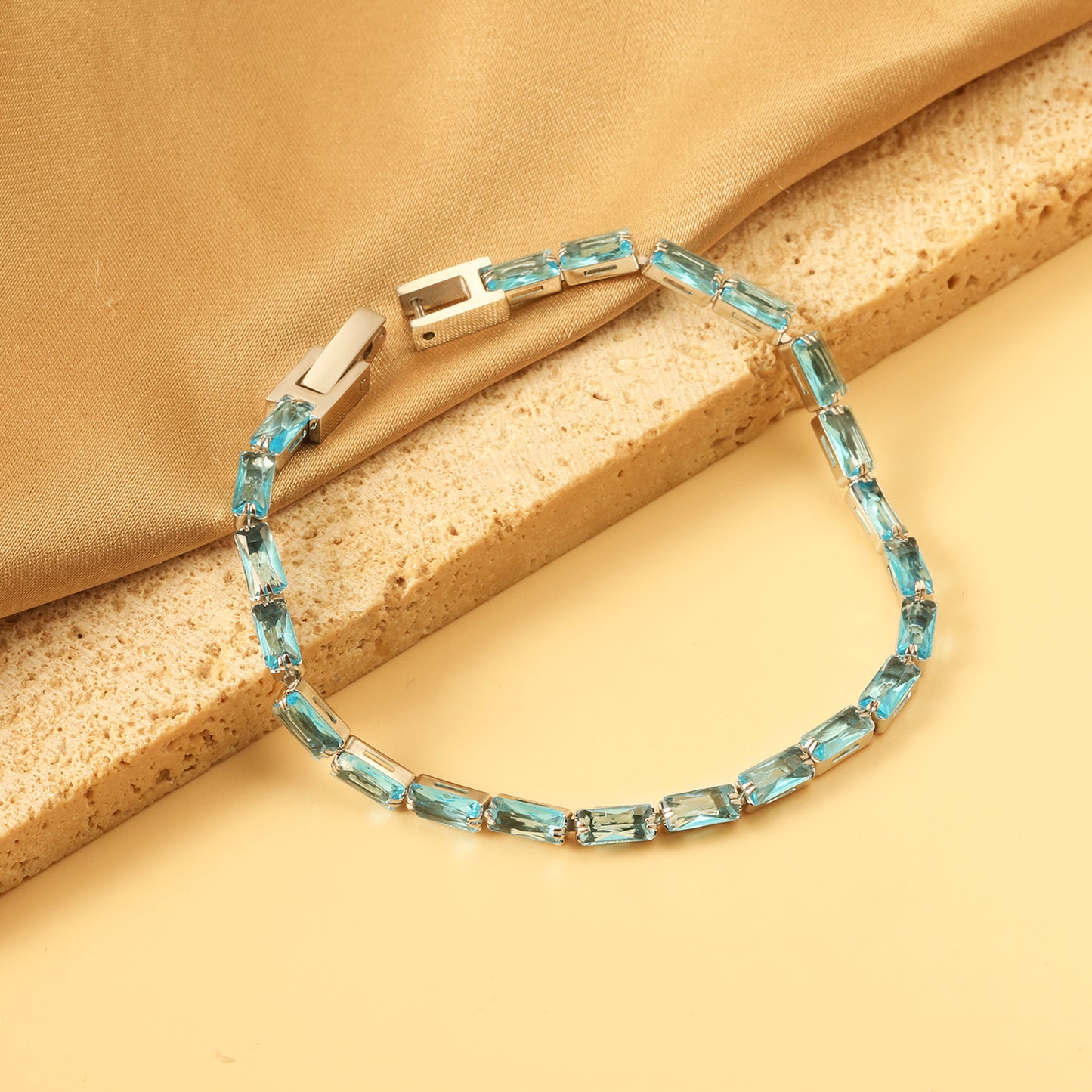 Blue Lagoon Crystals Bracelet