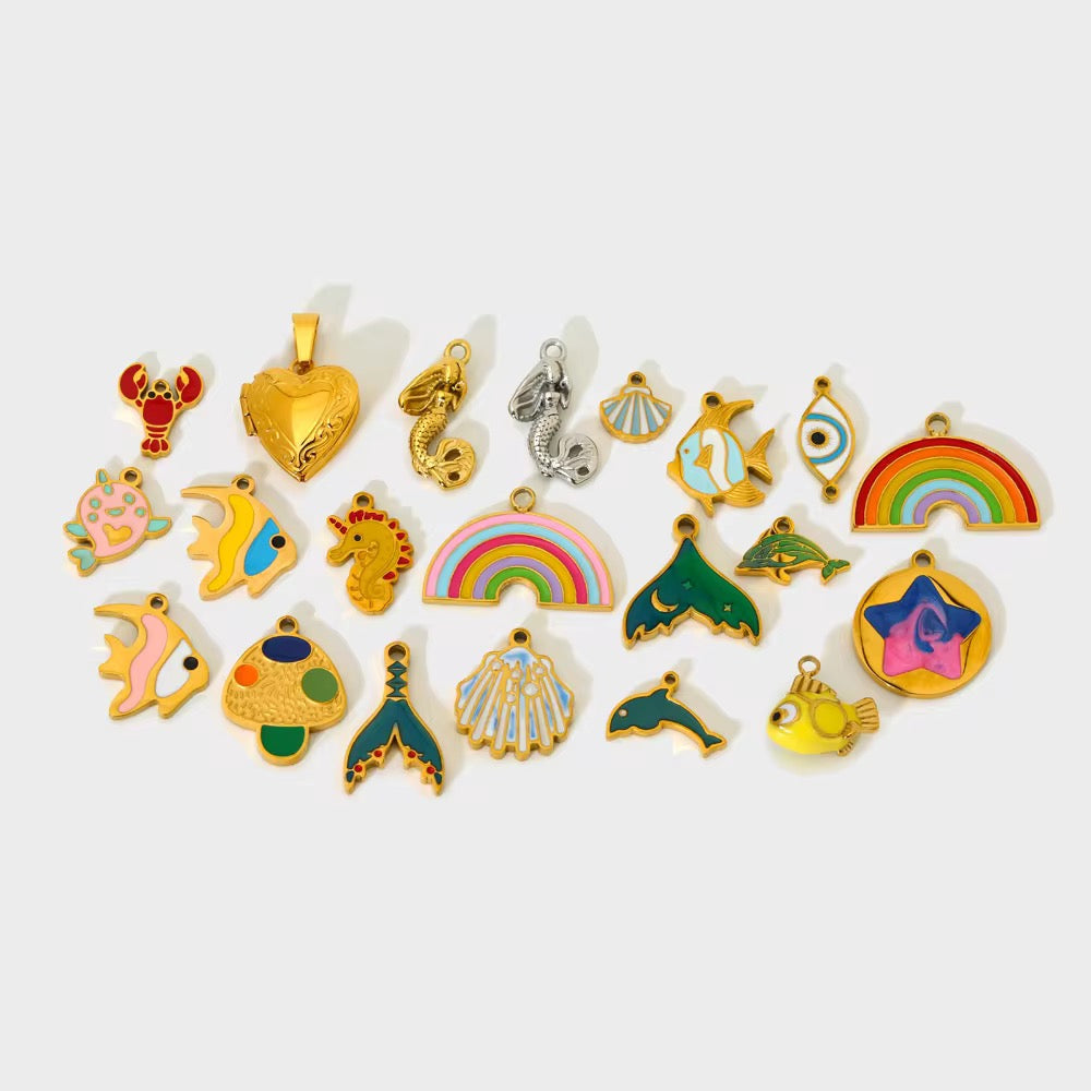 “Candy Coast Charm Pack of 21 With Bracelet & Necklace