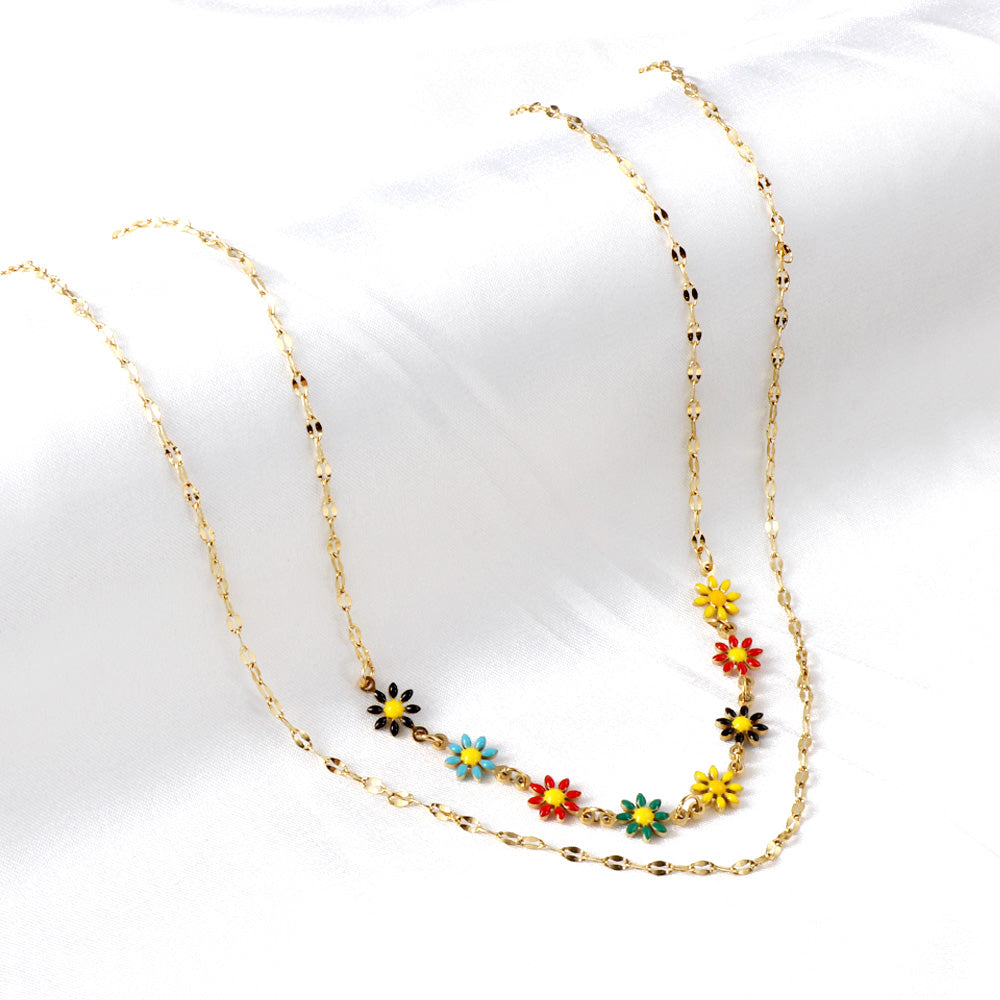Layered Daisy Necklace