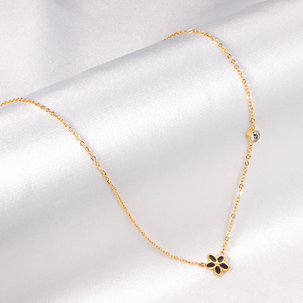 Flora Pendant