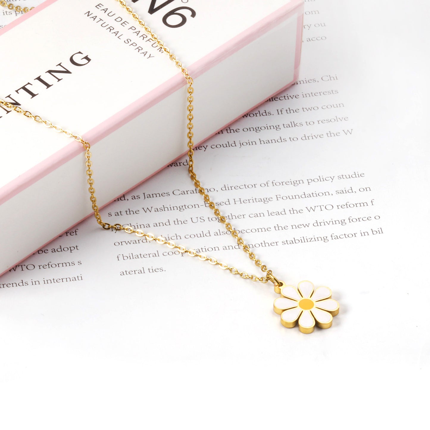 Daisy Pendant