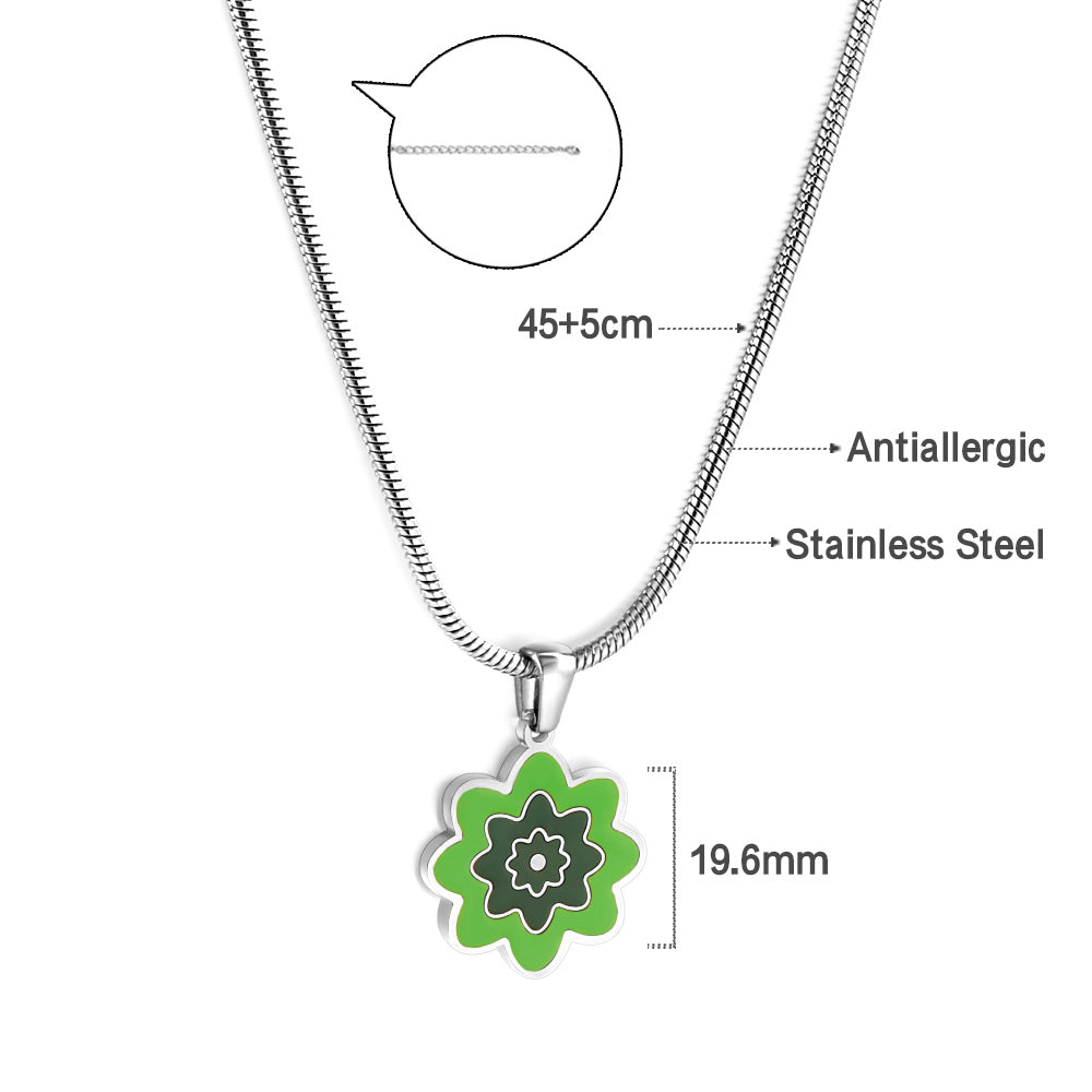 Green flower Pendant Necklace