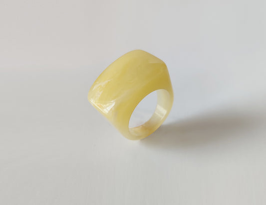 Acrylic Resin Ring