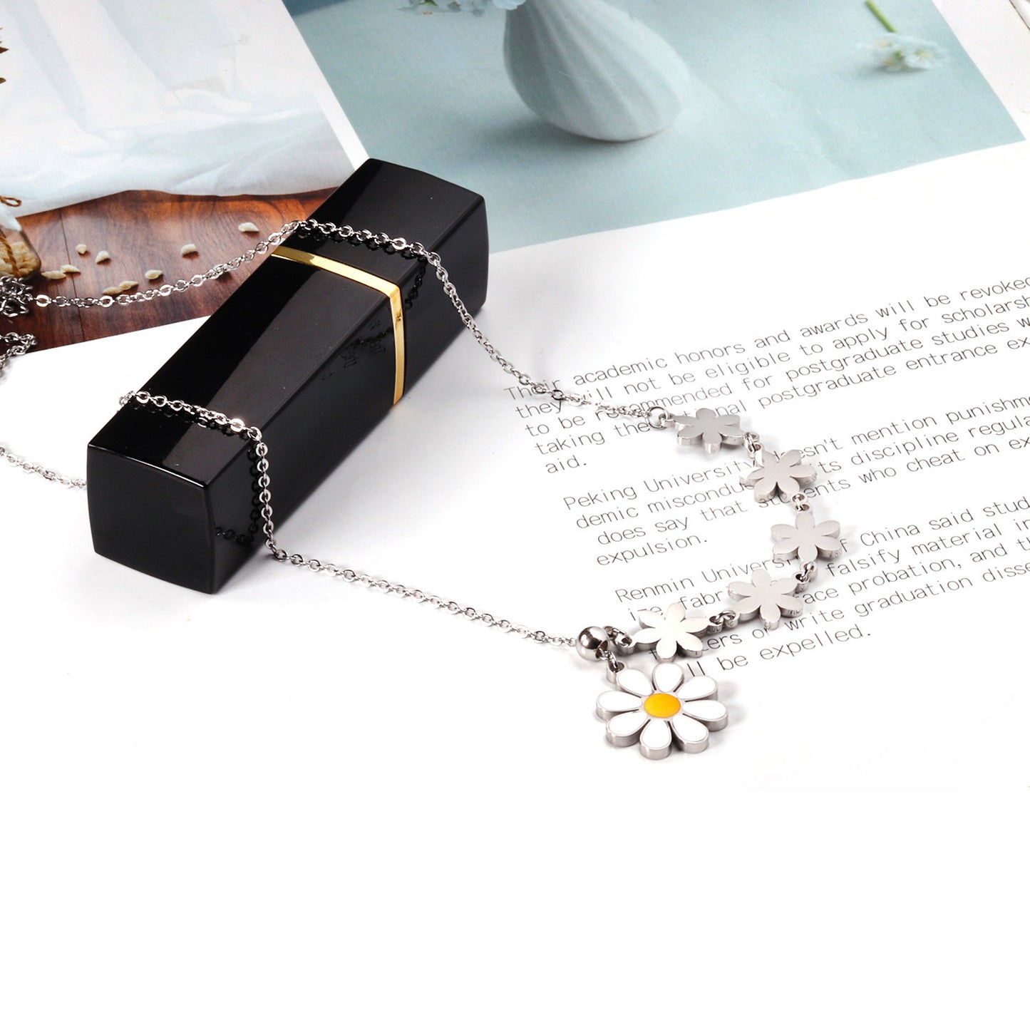 White Flower Pendant Necklace